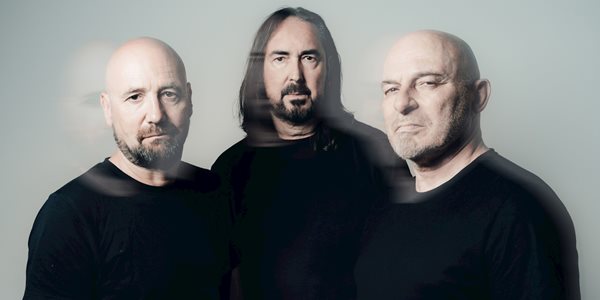 Coroner © Manuel Schuetz