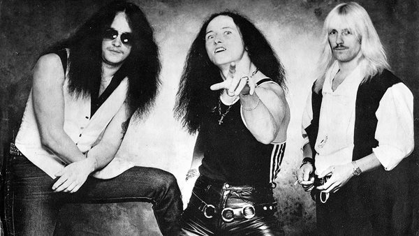 A0400 VENOM Bandphoto