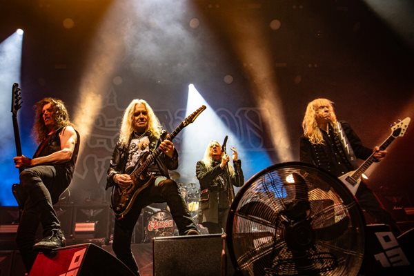 3. Saxon @ 013 1