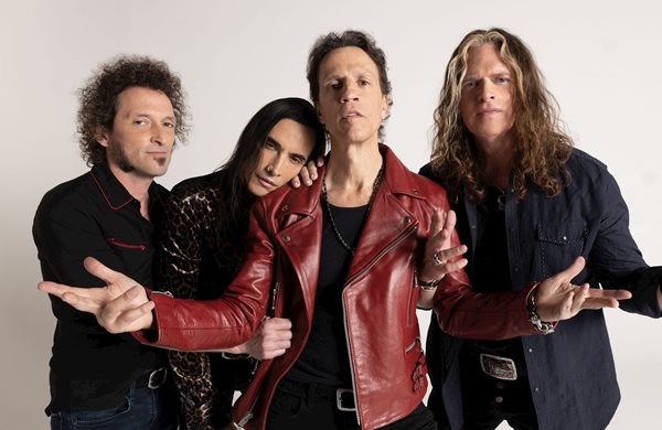 Extreme © Jesse Lirola