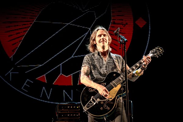 Myles Kennedy And Company 6180551 59