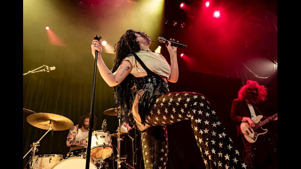 Kelsey Karter And The Heroines (1)