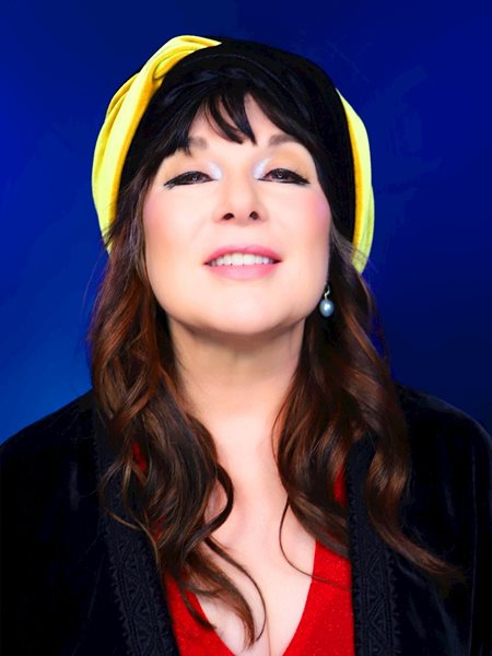 Ann Wilson Leading (No Credits Necessary)