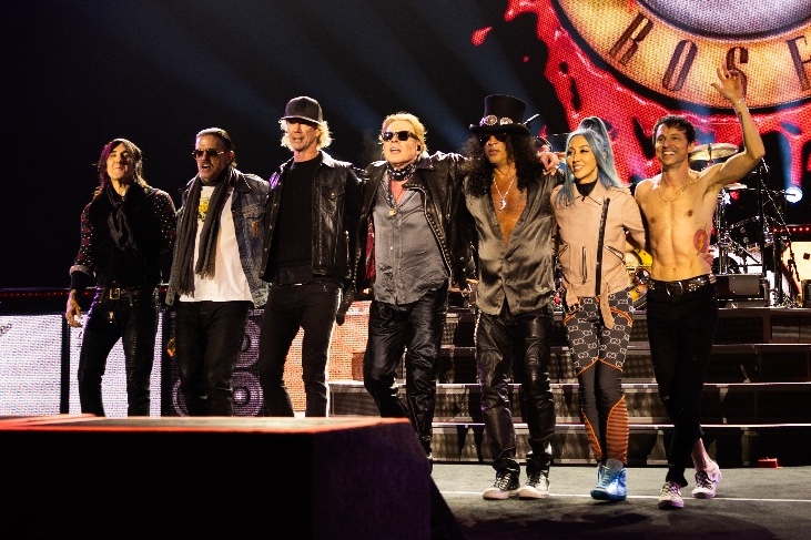 Guns N' Roses – Bow Shot 2025 (1)