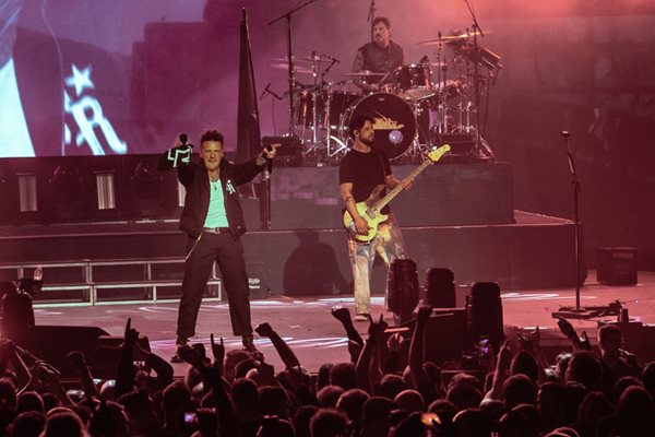 2. Papa Roach @ Vorst Nationaal 5