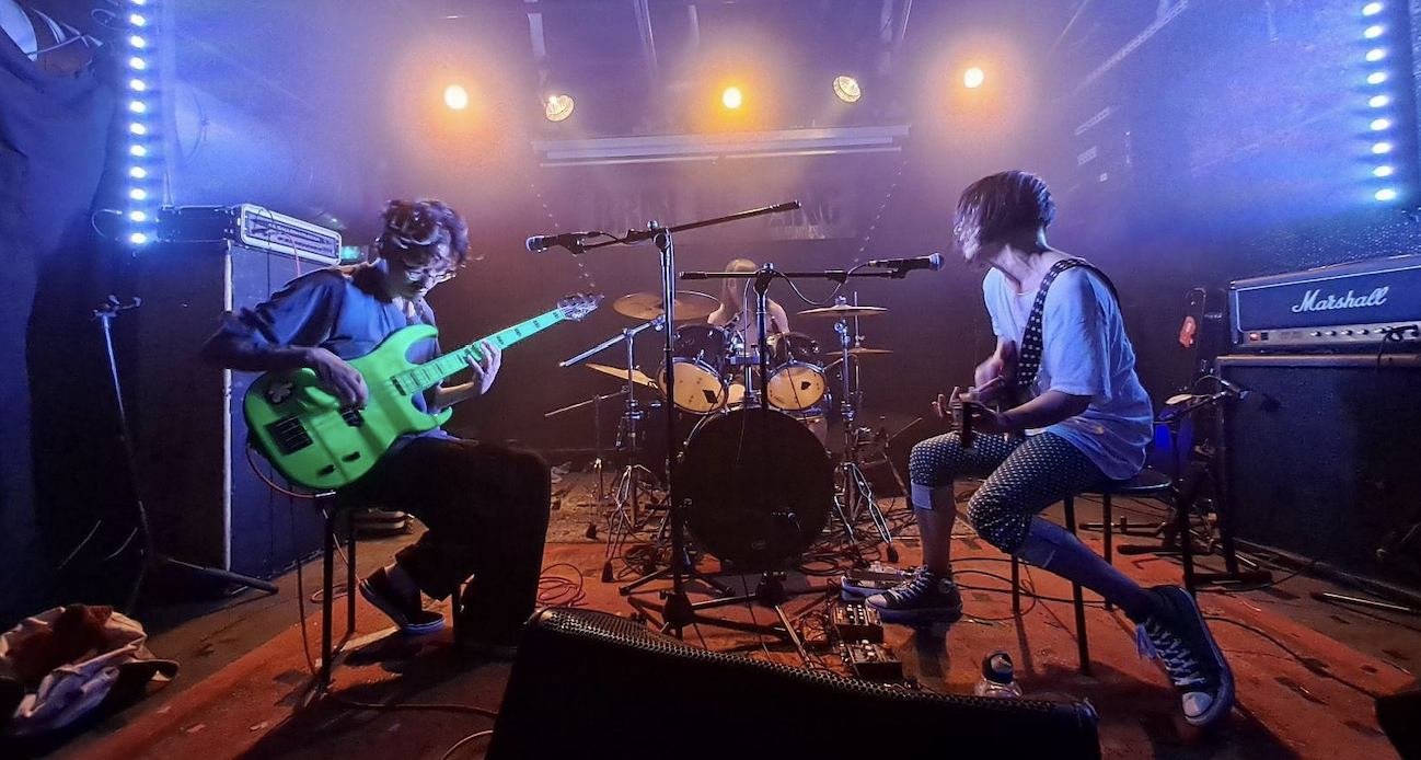 Green Milk From The Planet Orange Zwerver 2026