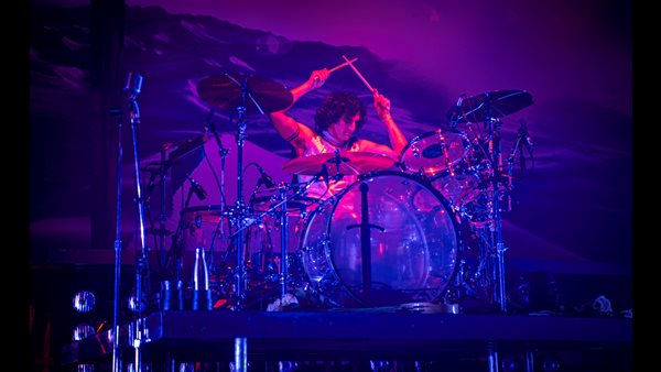 Greta Van Fleet - Danny Wagner