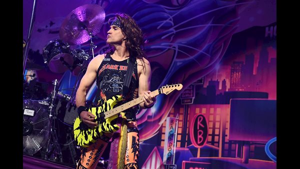 Steel Panther 4