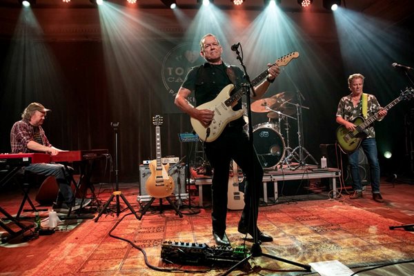 20250430 Tommy Castro © Theo De Rycke 08
