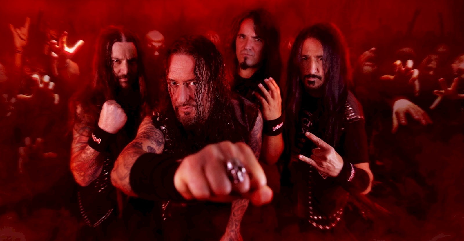 Destruction - Foto: Gyula Havancsák