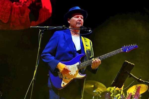 Christopher Cross1