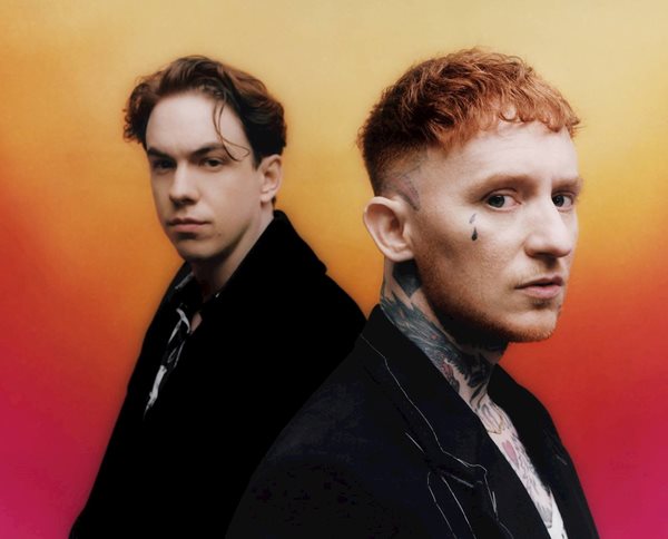 FRANKCARTER RATTLESNAKES FILM 01 R2 1 1