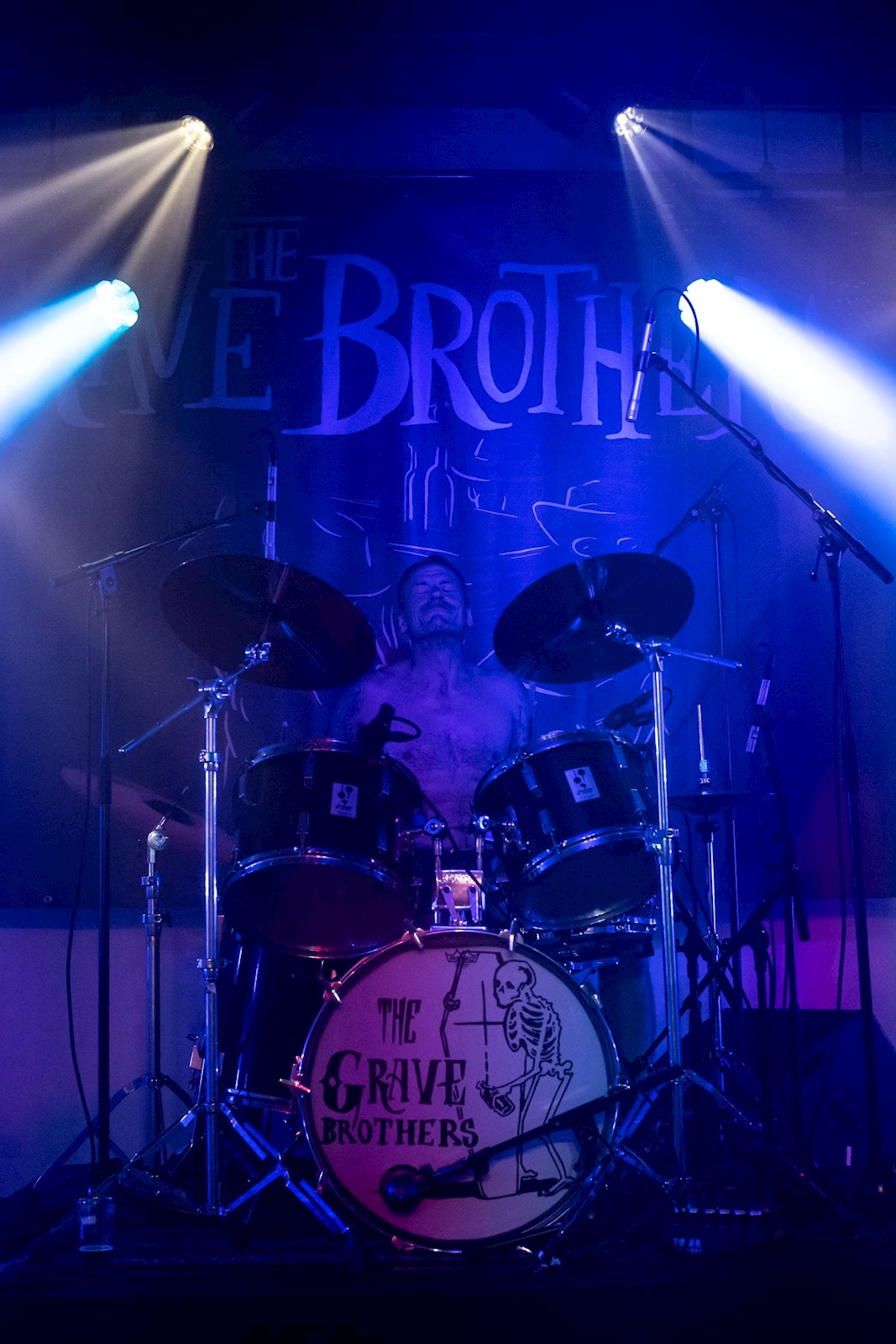 Grave Brothers 2