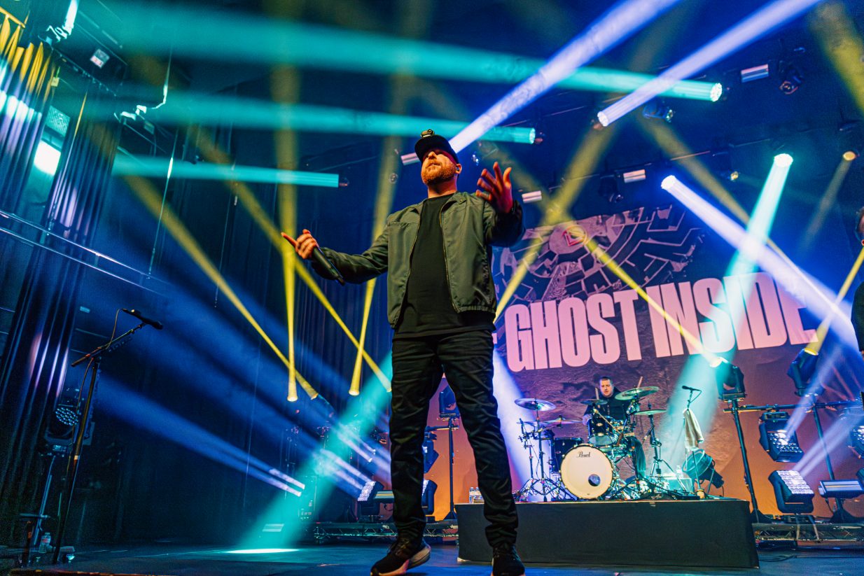 03Theghostinside0273 Enhanced NR