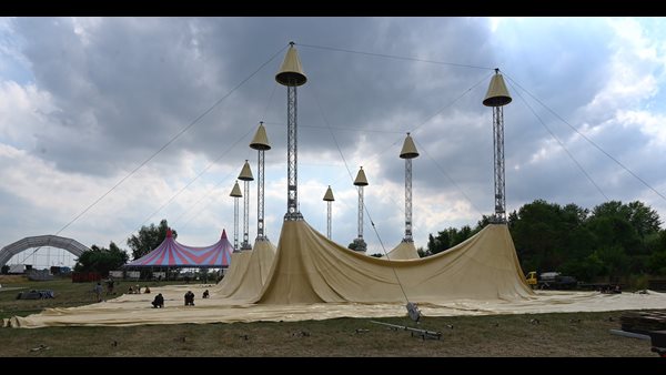 Dit jaar komt er een vierde podium bij