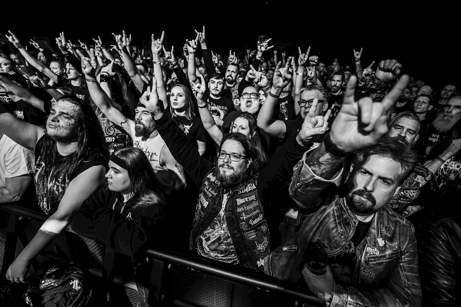 Vibe & Crowd @ Eindhoven Metal Meeting 2025 Paul Verhagen Photography 7