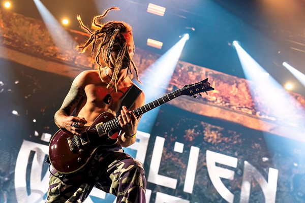 Dag 1 Alien Weaponry Istvan Bruggen
