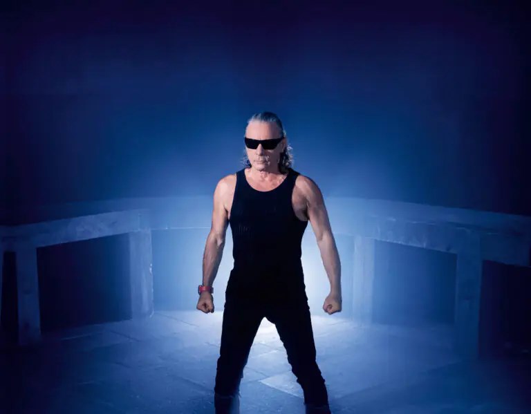 Bruce Blue Photo Edited 768X599