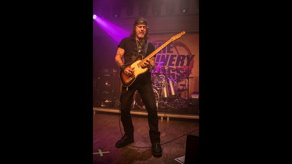 The Winery Dogs 3