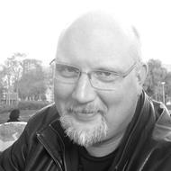 MAARTEN VAN LEEST
