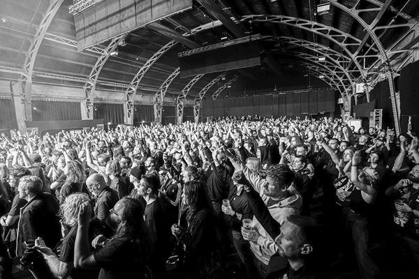 A Crowd Vibe The Terminal Koepelhal Roadburn 2022 Paul Verhagen Photography 208470