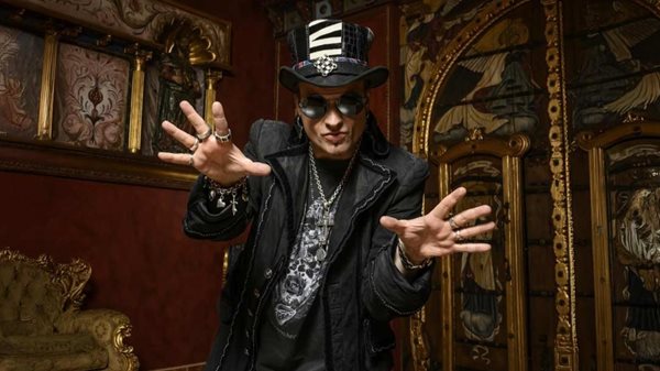 Avantasia © Kevin Nixon