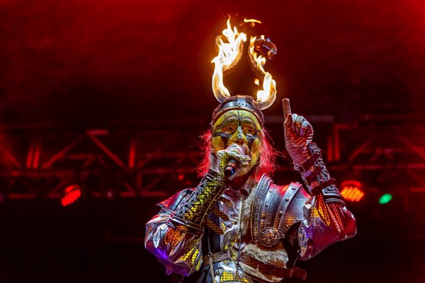 PF 25 02 116 23 ARTHUR BROWN By Carsten Brand