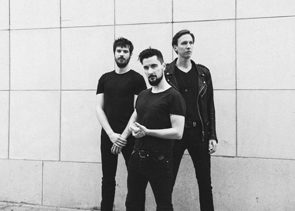 Pothamus Bandfoto 3 © Céline Gladiné (1)