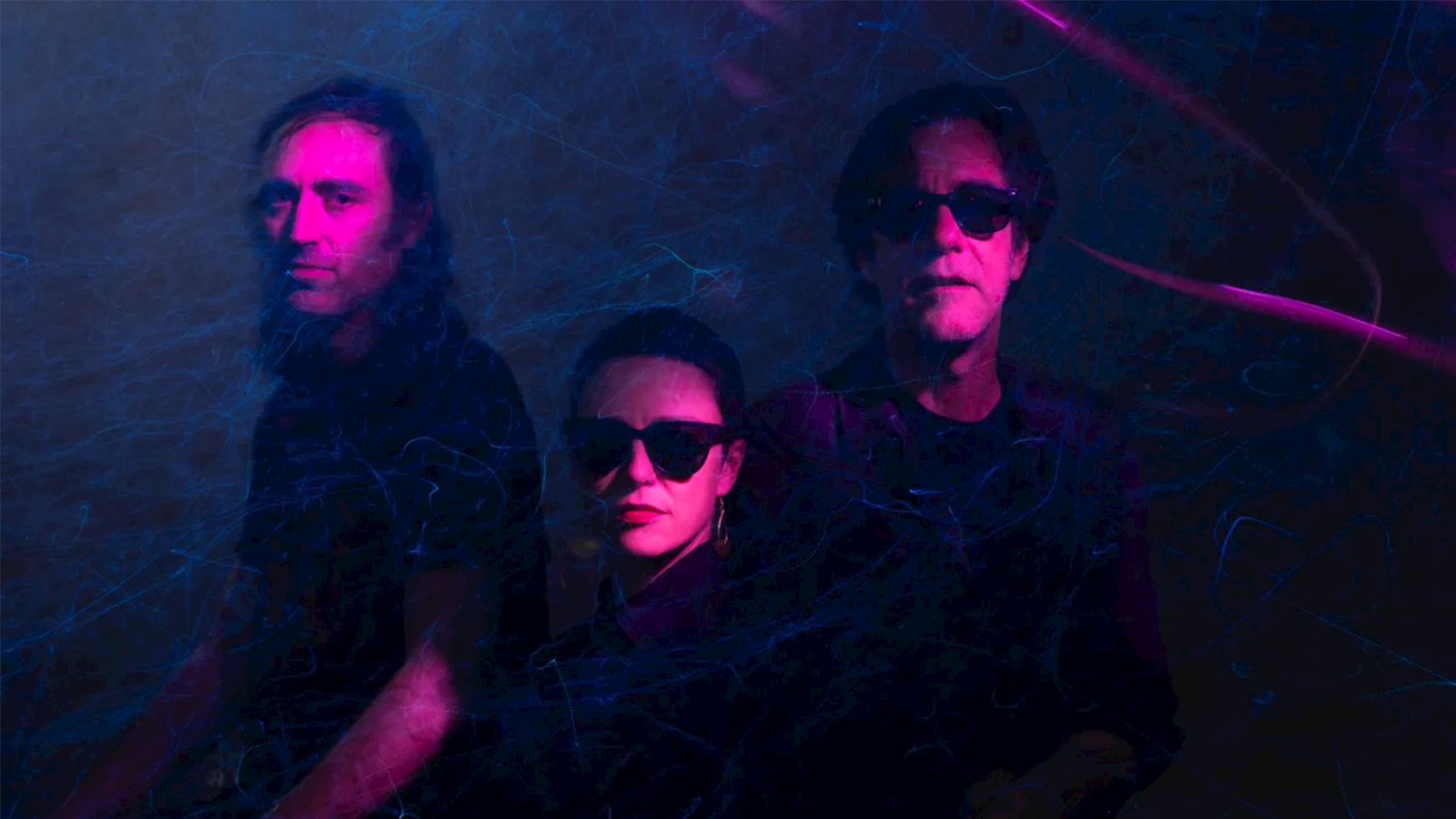 A Place To Bury Strangers Effenaar 2026