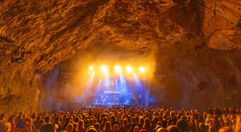 PF 25 01 061 11 THE VISION BLEAK By Carsten Brand