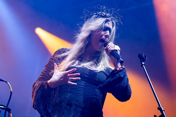 PF 25 01 085 12 MYRKUR By Carsten Brand