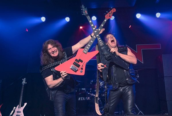 Raven - Foto: Jay Shredder/8