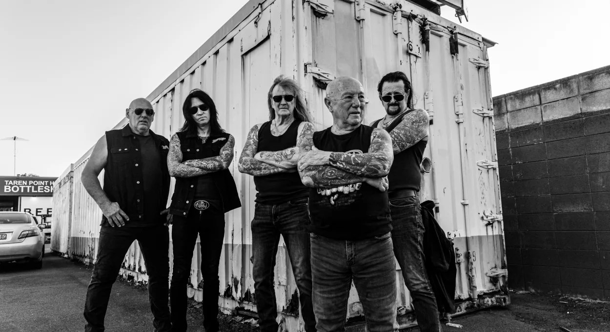 Rose Tattoo 013 2026