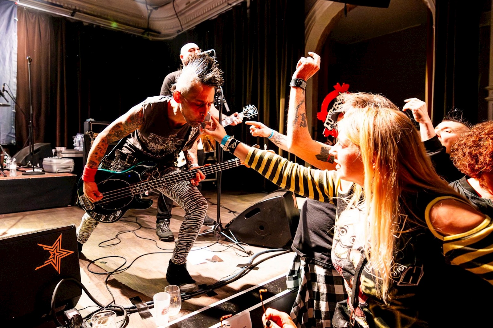 Funeral Dress @ De Casino 4