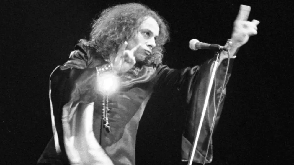 Dio Dreamers Never Die 225323 (1)