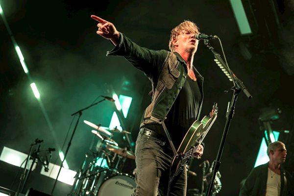 QOTSA 3